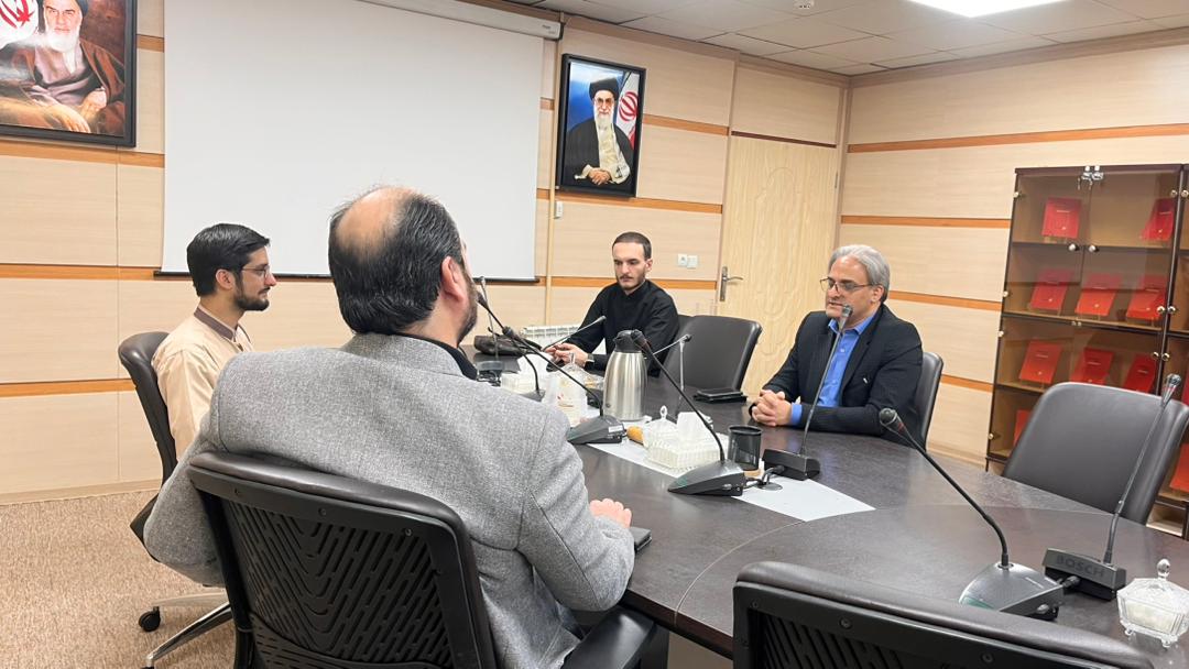 جلسه مشترک اندیشکدهها در مرکز ژرفا 8 1000329557